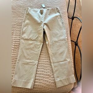 NWT White House Black Market pull-on capris